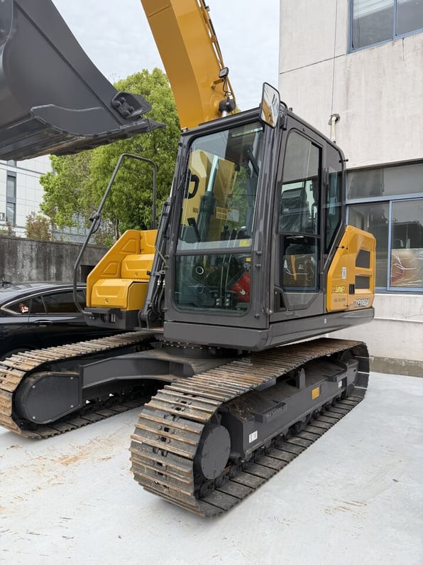 2026 XCMG XE135 Crawler Excavator