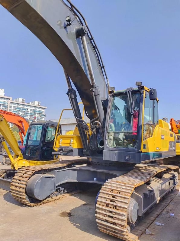 2019 Volvo EC460 Crawler Excavator