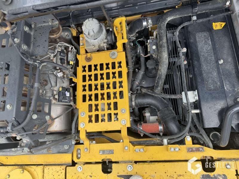2018 Komatsu PC210LC-11 Crawler Excavator