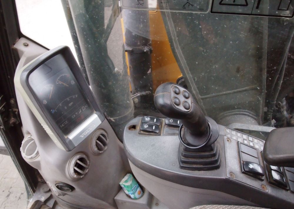 2010 Volvo ECR145D Crawler Excavator