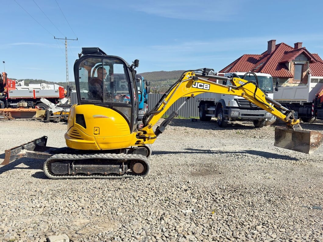 2018 JCB 8035ZT Crawler Excavator