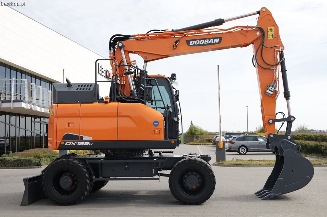 2020 Doosan DX165W-5 Wheel Excavator