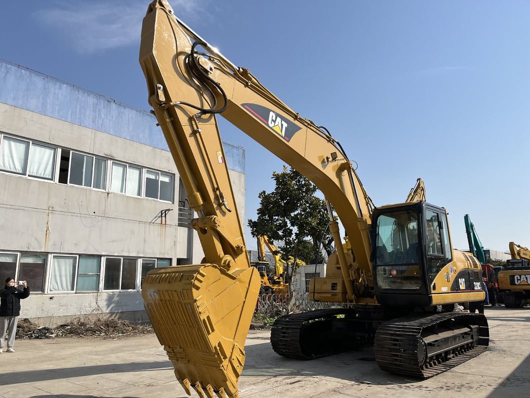 2011 Caterpillar 320CL Crawler Excavator