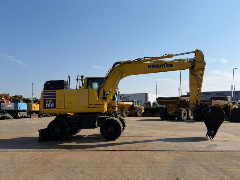 2019 Komatsu PW180-11 Wheel Excavator