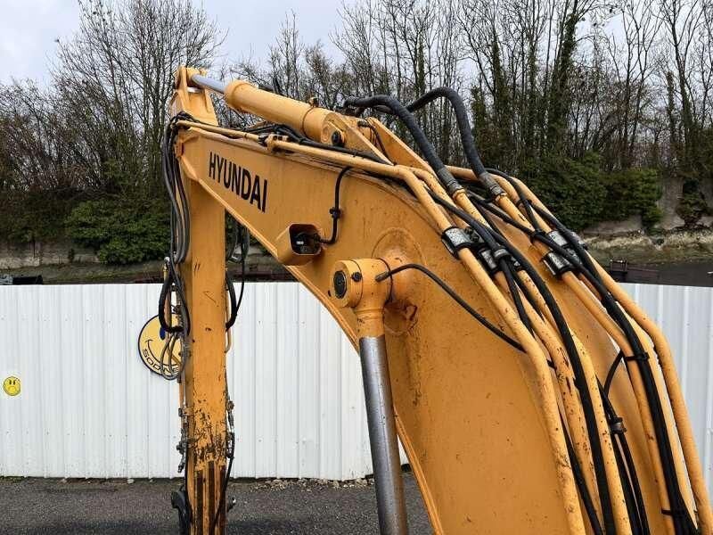 2010 Hyundai R140LC-9 Crawler Excavator