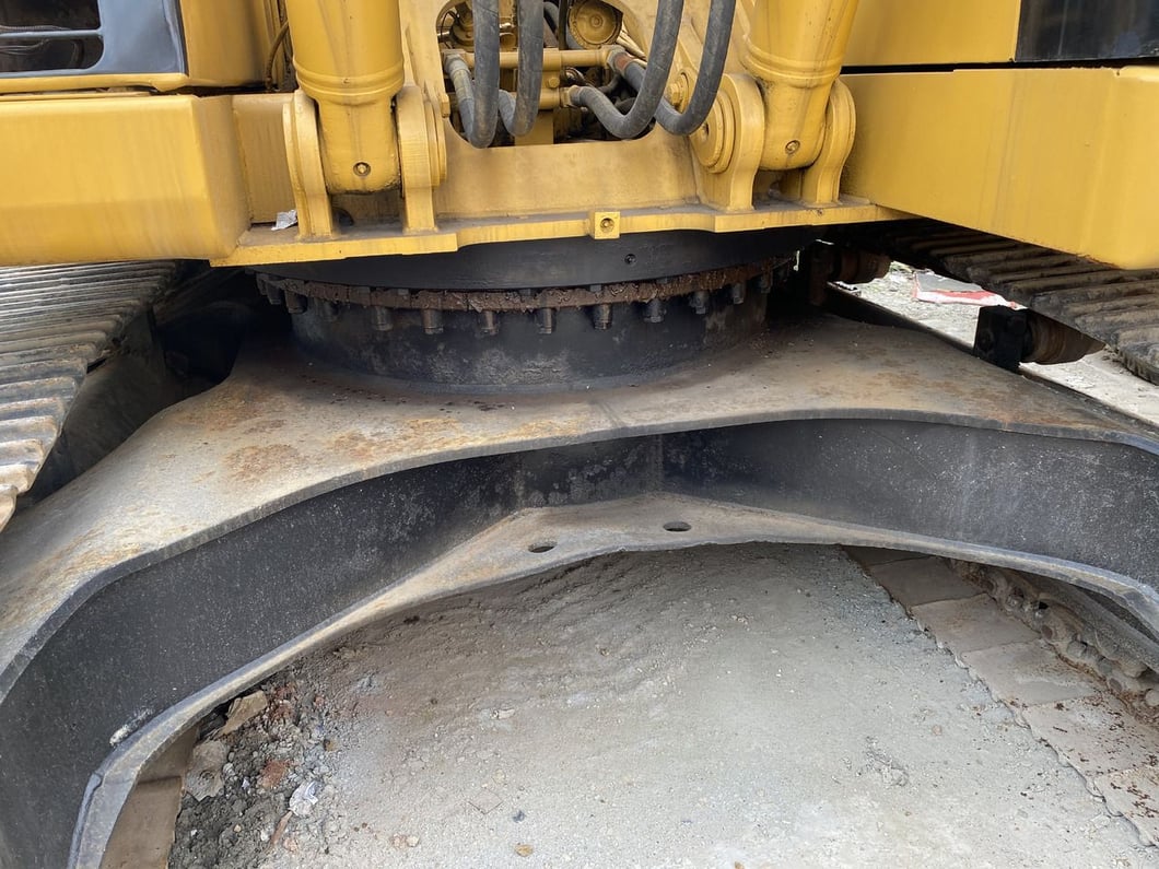 2015 Caterpillar 325B Crawler Excavator