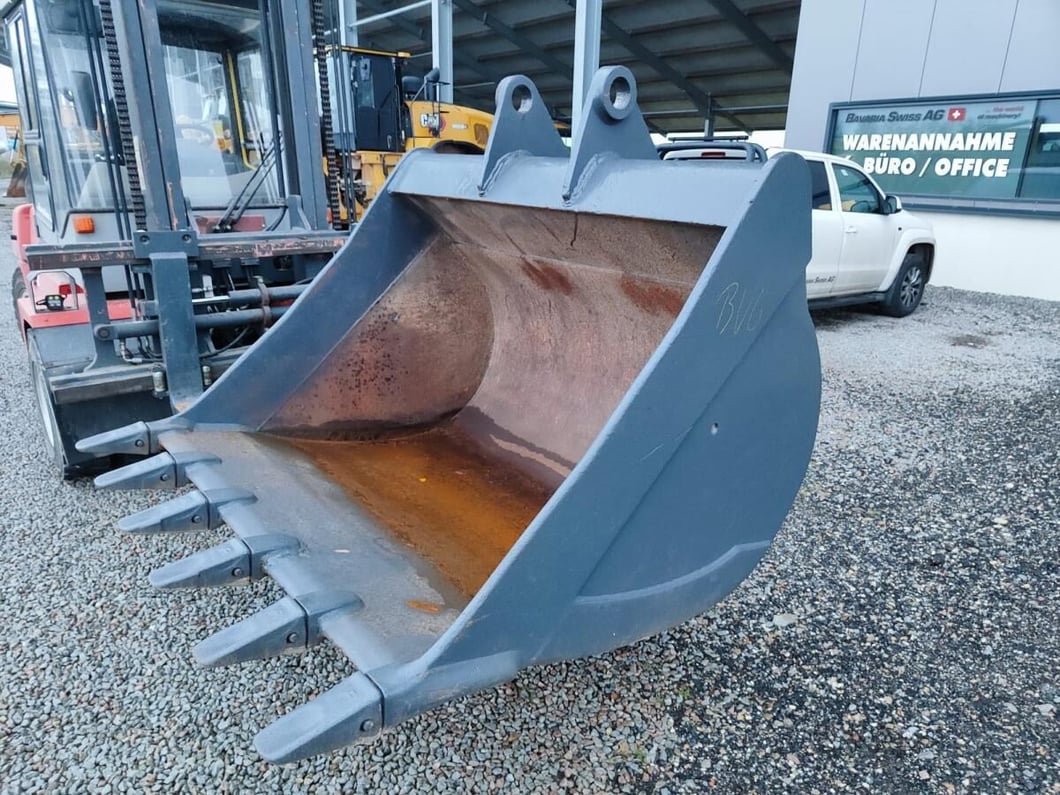 2019 Hitachi ZX300LCN-6 Crawler Excavator