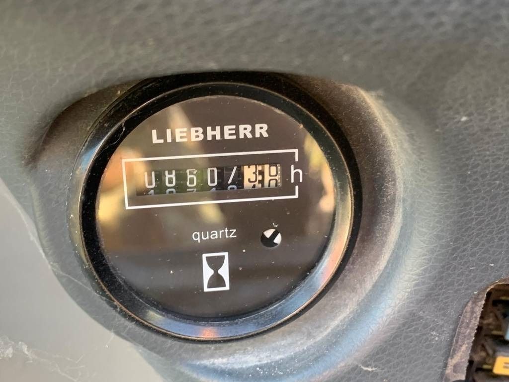 2002 Liebherr A312 Wheel Excavator