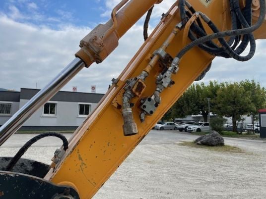 2019 Hyundai R80-9A Crawler Excavator