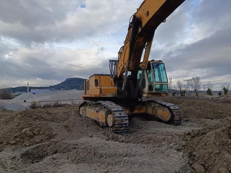 2000 Liebherr R964 Crawler Excavator