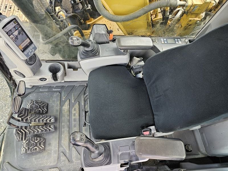 2014 Caterpillar 320EL Crawler Excavator