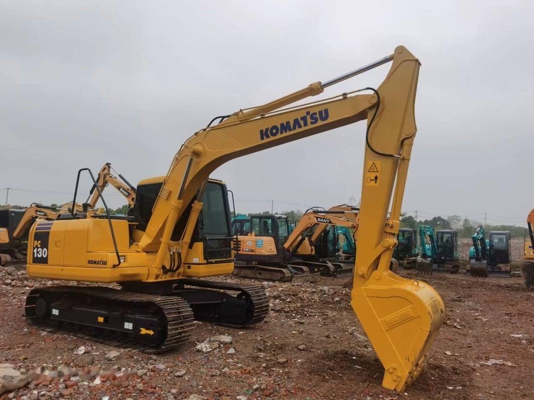 Komatsu PC130 Crawler Excavator