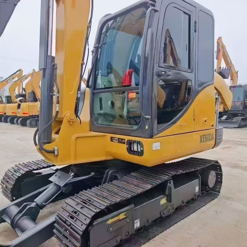 2023 XCMG XE60DA Mini Excavator