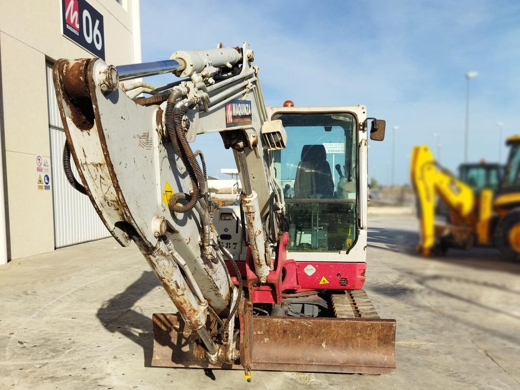 2017 Takeuchi TB250 Mini Excavator