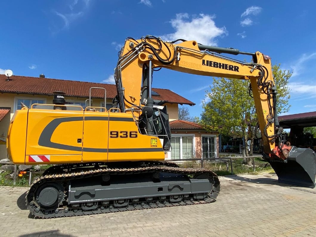 2015 Liebherr R936 NLC Crawler Excavator