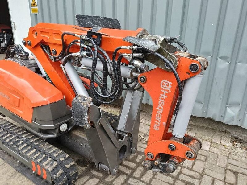 2009 Husqvarna DXR 310 Crawler Excavator
