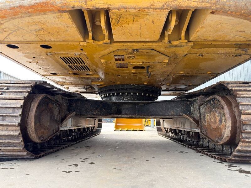 2012 Caterpillar 323EL Crawler Excavator