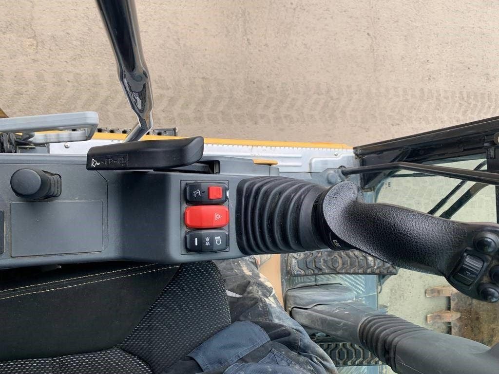 2023 Caterpillar M317-07B Wheel Excavator