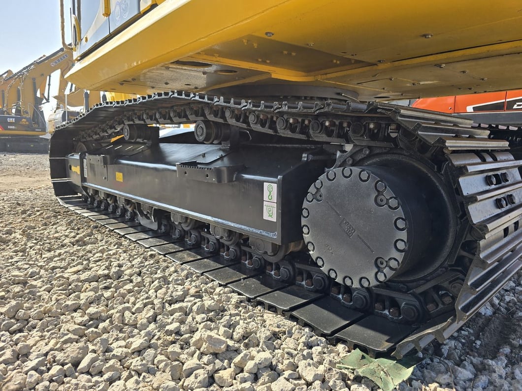 2024 Komatsu PC200-8 Crawler Excavator