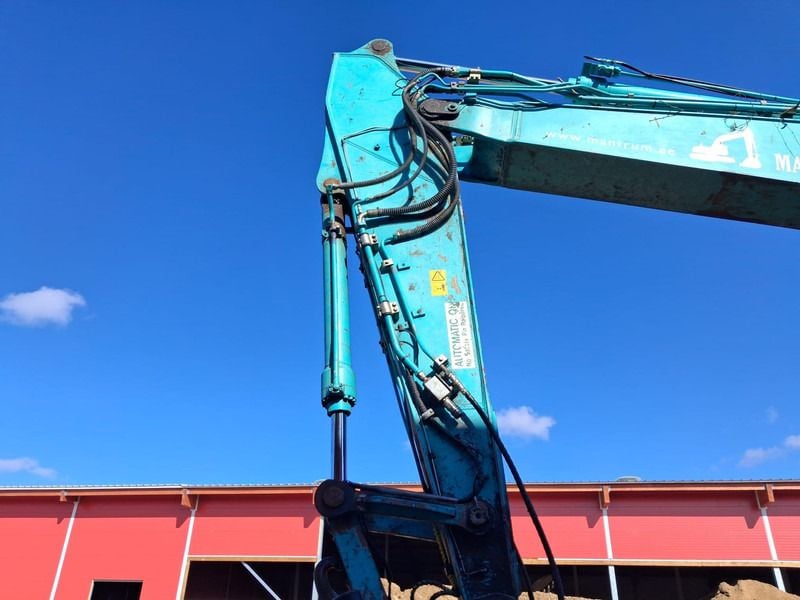 2016 Kobelco SK210 Crawler Excavator
