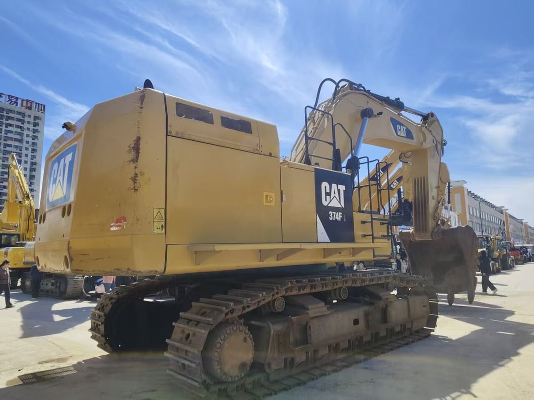 2023 Caterpillar 374F Crawler Excavator