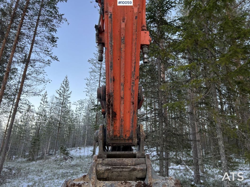2007 Hitachi ZX210LC-3 Crawler Excavator