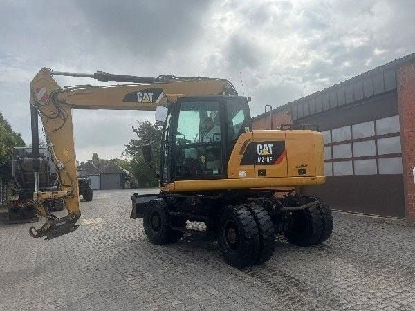 2017 Caterpillar M318F Wheel Excavator