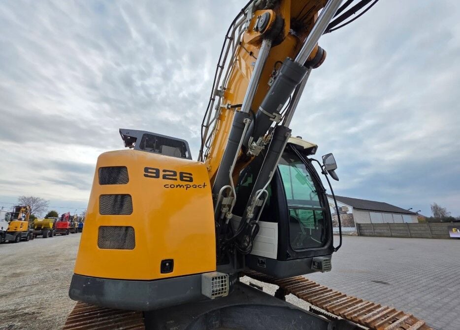 2020 Liebherr R926COMPACT Crawler Excavator