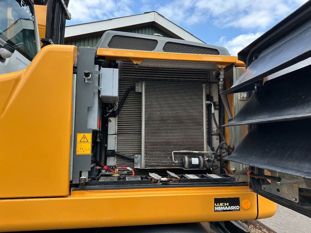 2015 Liebherr A914 Wheel Excavator