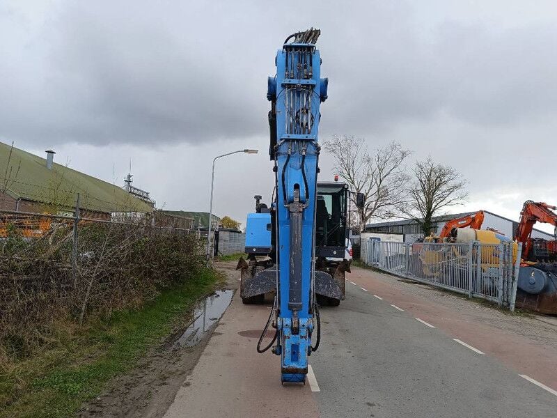 2019 Fuchs MHL331 Material Handler