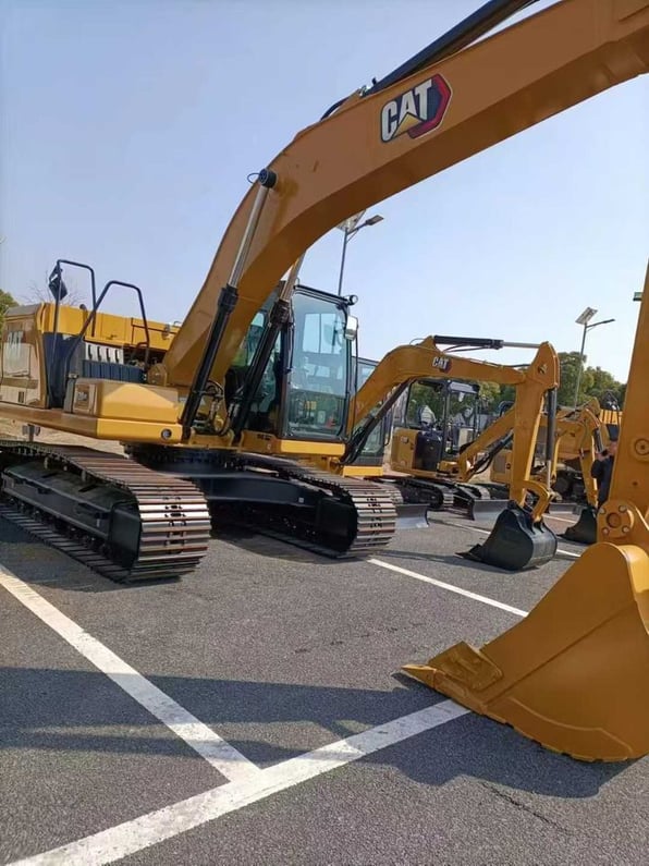 2022 Caterpillar 320CL Crawler Excavator