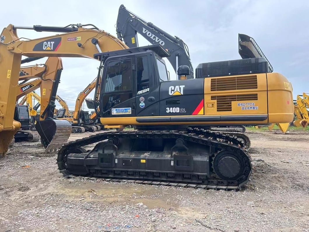 2022 Caterpillar 340DL Crawler Excavator