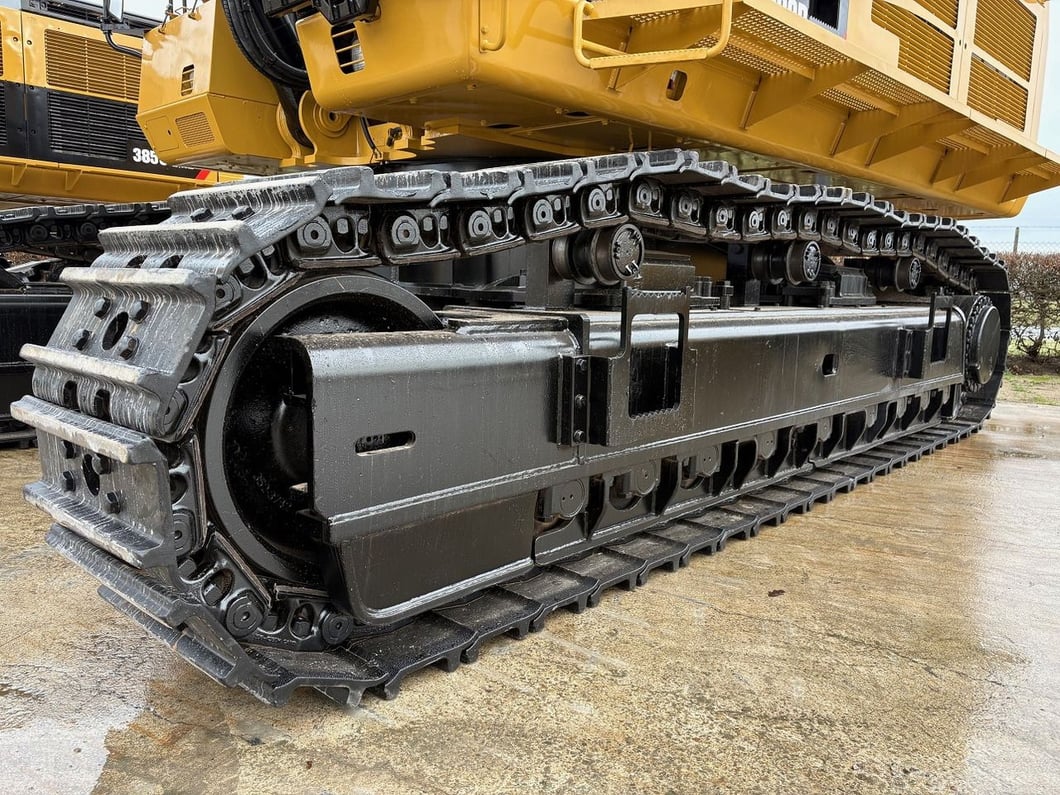 2013 Caterpillar 390DL ME Crawler Excavator