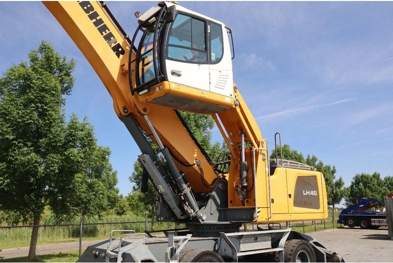 Liebherr LH 40 M Litronic | GRAB | Quick Coupler | 16 Meter (2016)