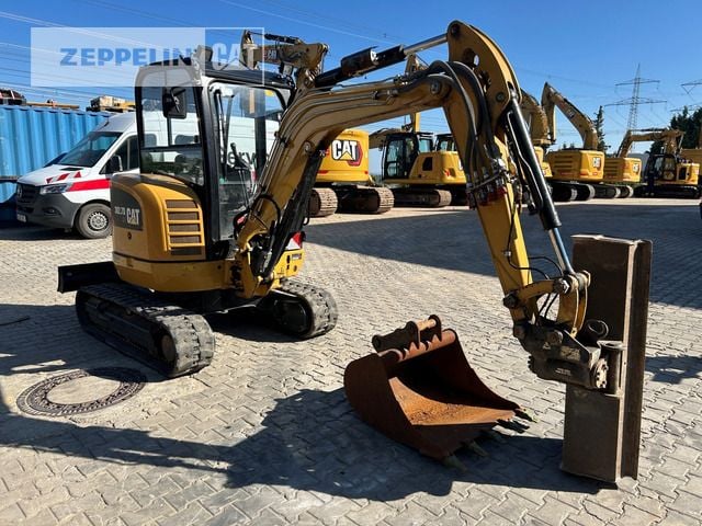 2020 Caterpillar 302.7D Mini Excavator
