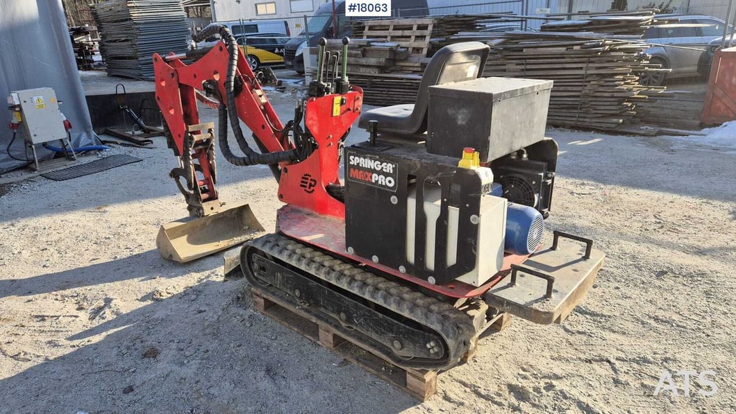 2020 Springer MAX PRO-E Mini Excavator