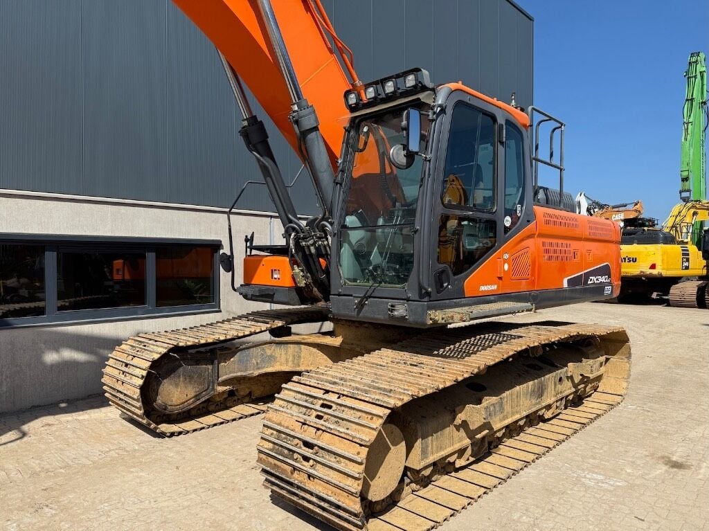 2018 Doosan DX340LC Crawler Excavator