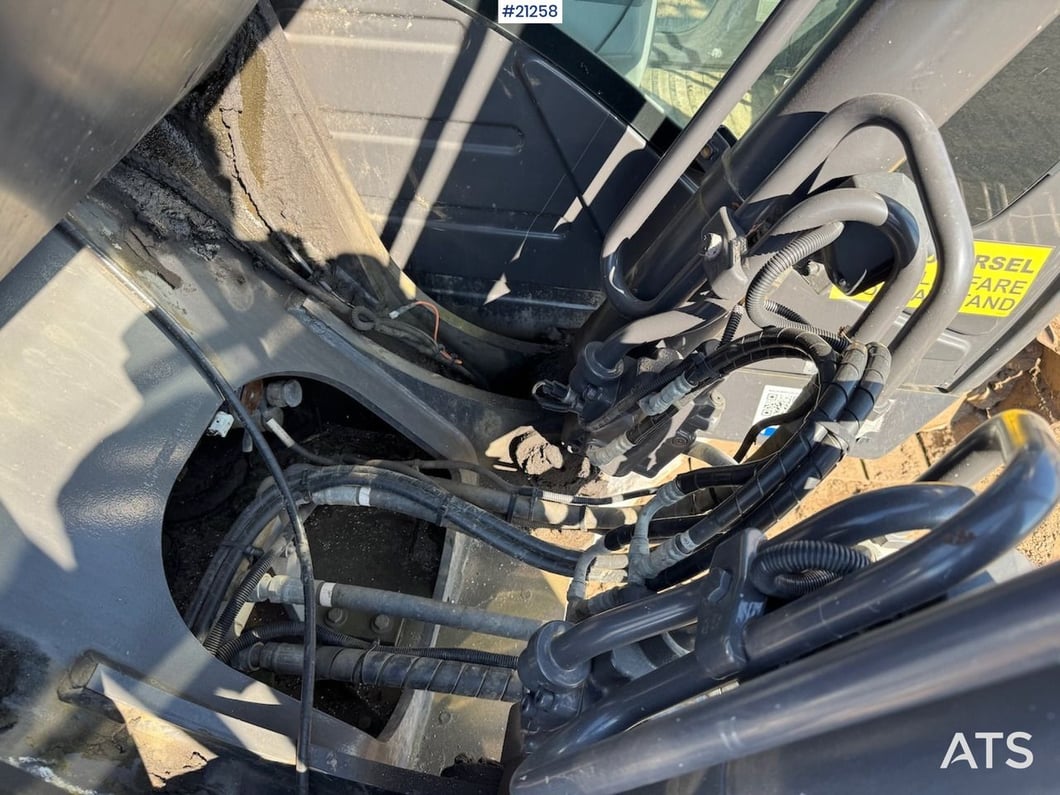 2018 Hitachi ZX190 LC-6