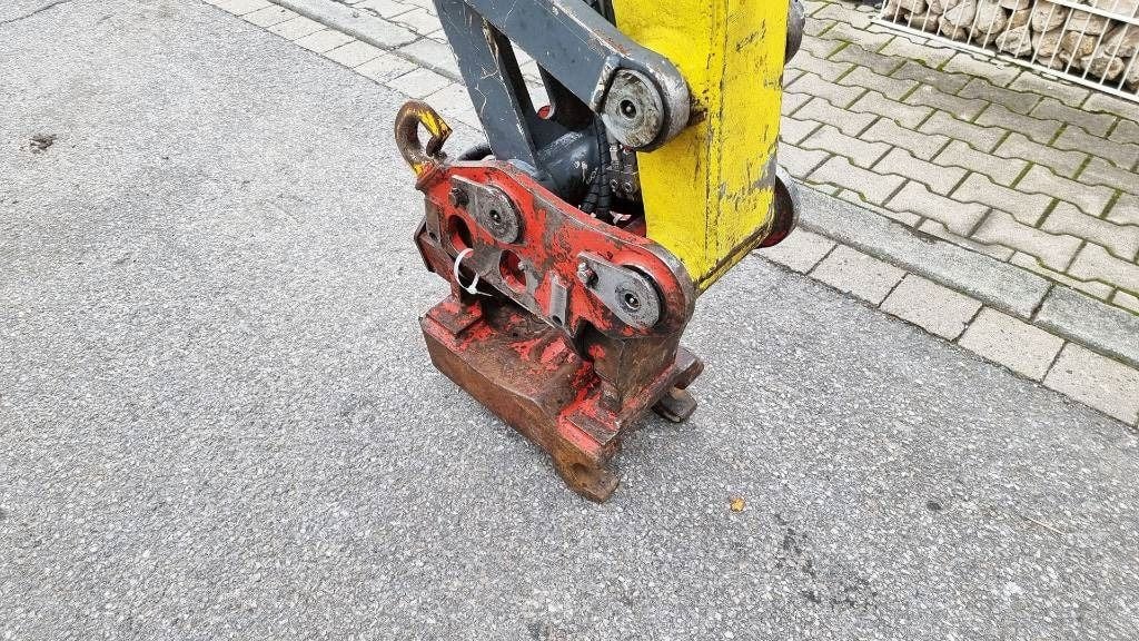 2011 Wacker Neuson 6003 RD Mini Excavator