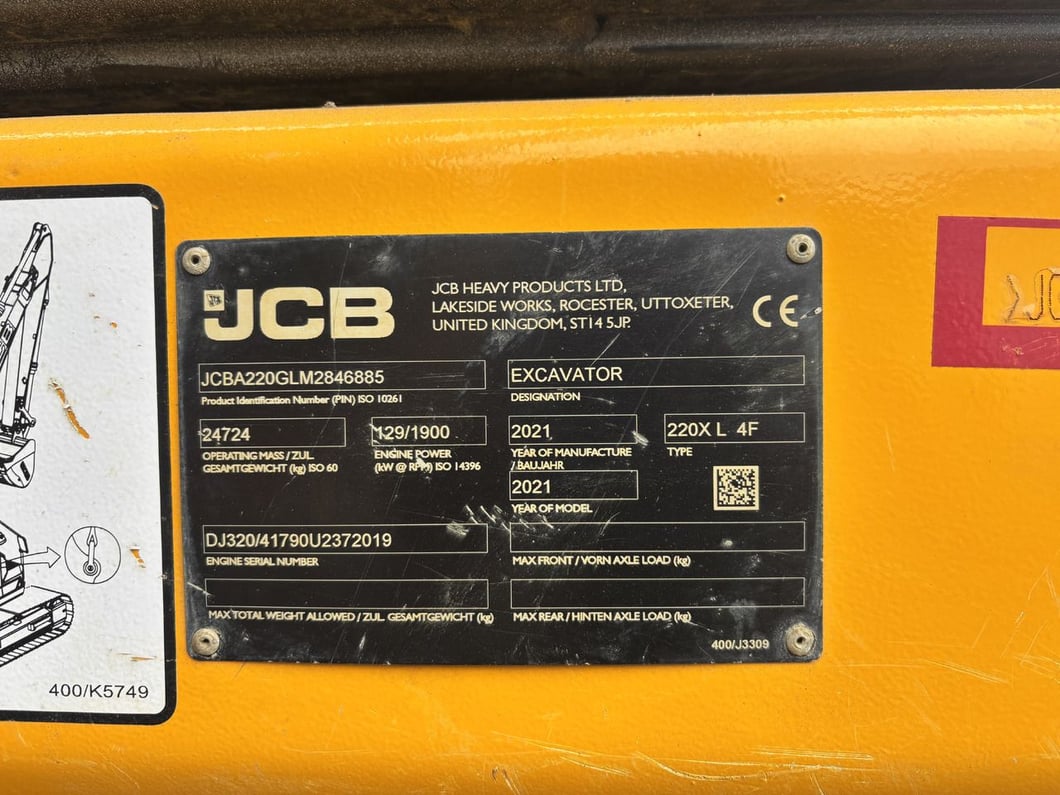 Excavator JCB (2021)