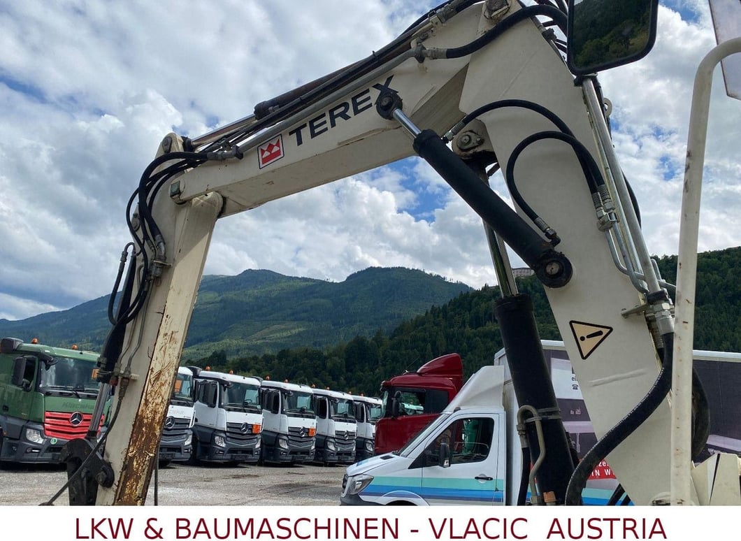 2010 Terex TW 110 Wheel Excavator