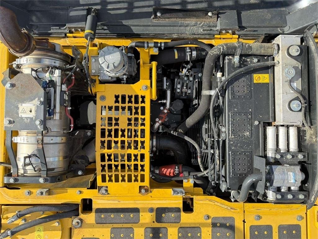 2012 Komatsu PC240LC-10 Crawler Excavator