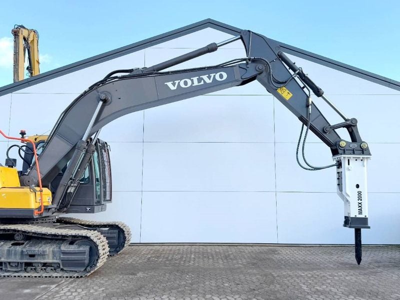 2025 Volvo EC220D Crawler Excavator