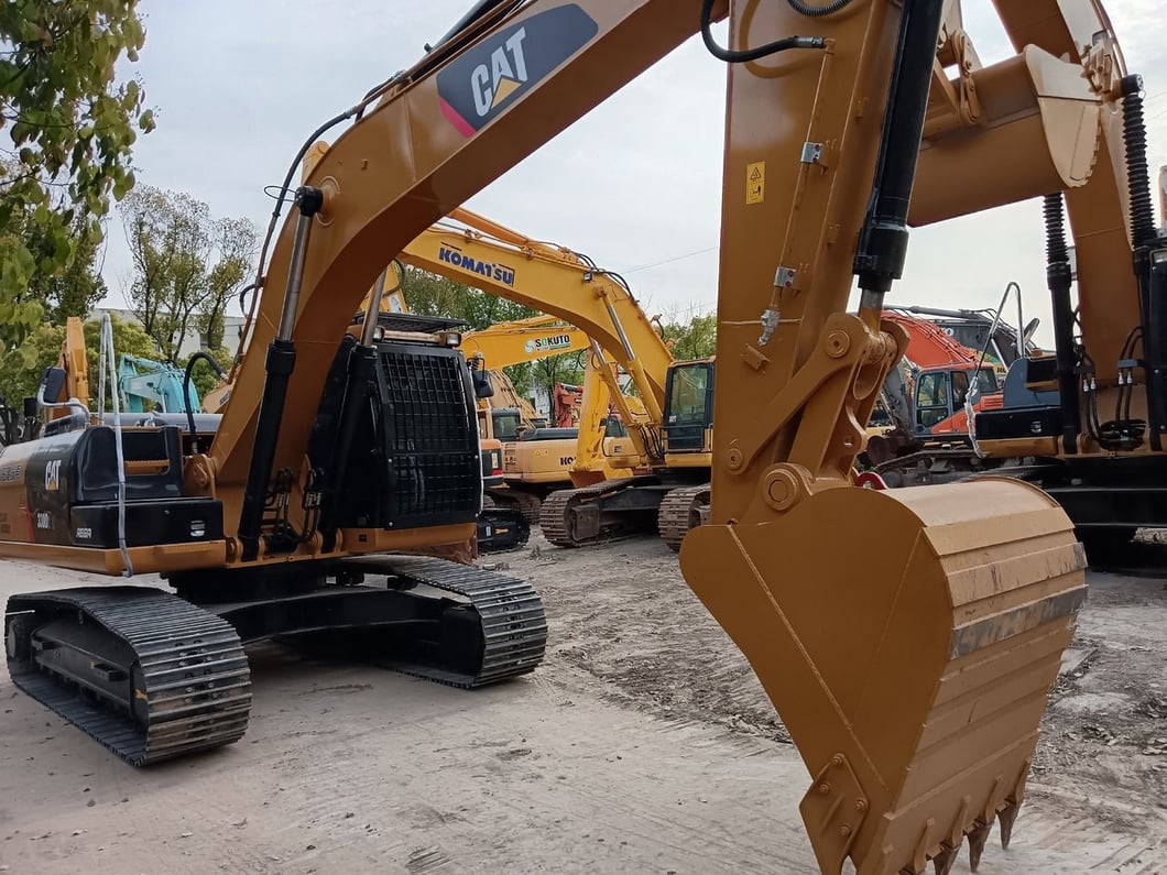2024 Caterpillar 330D2L Crawler Excavator