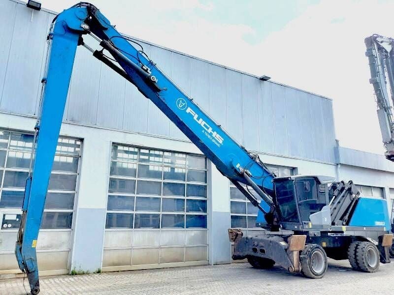 2020 Fuchs MHL360 F Material Handler