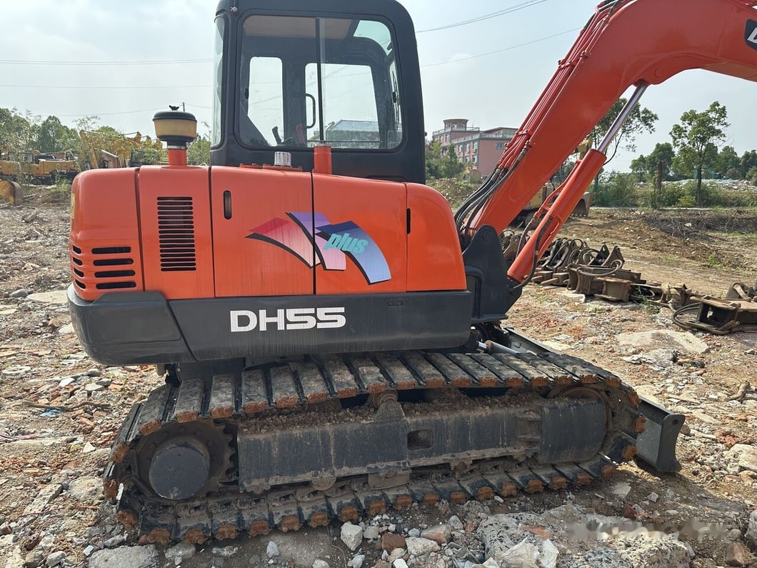 Doosan DH55 Crawler Excavator