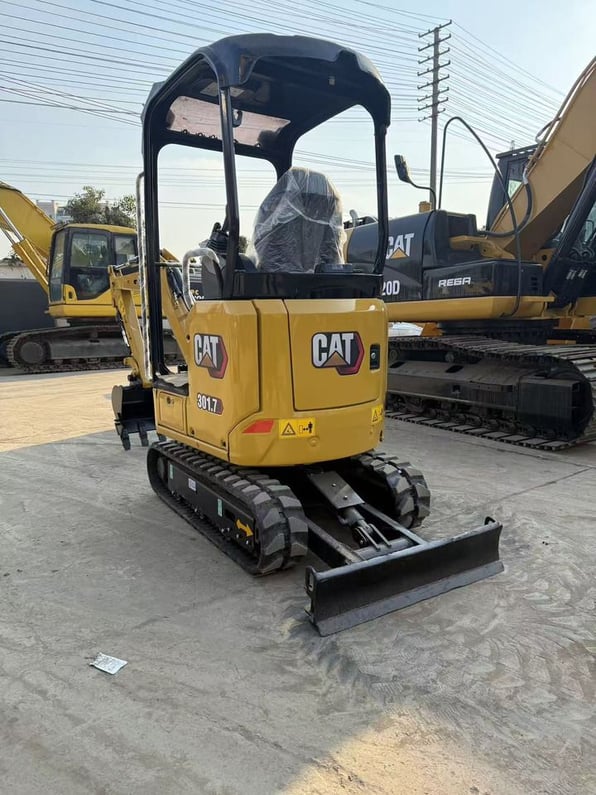 2022 Caterpillar 301.7 Mini Excavator