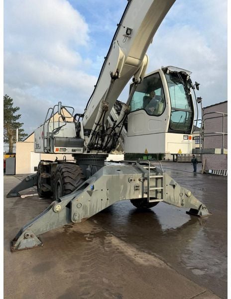 2009 Liebherr A934C-HD Material Handler