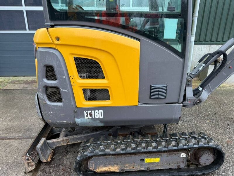 2017 Volvo EC18D Mini Excavator