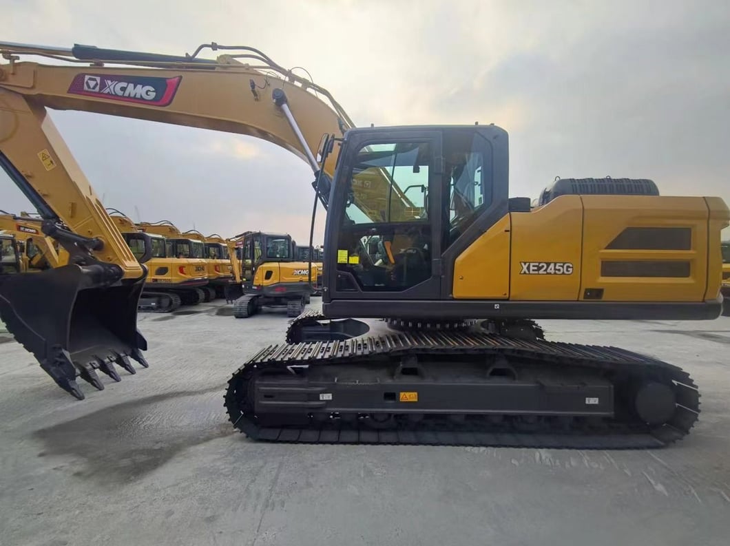 2026 XCMG XE245G Crawler Excavator